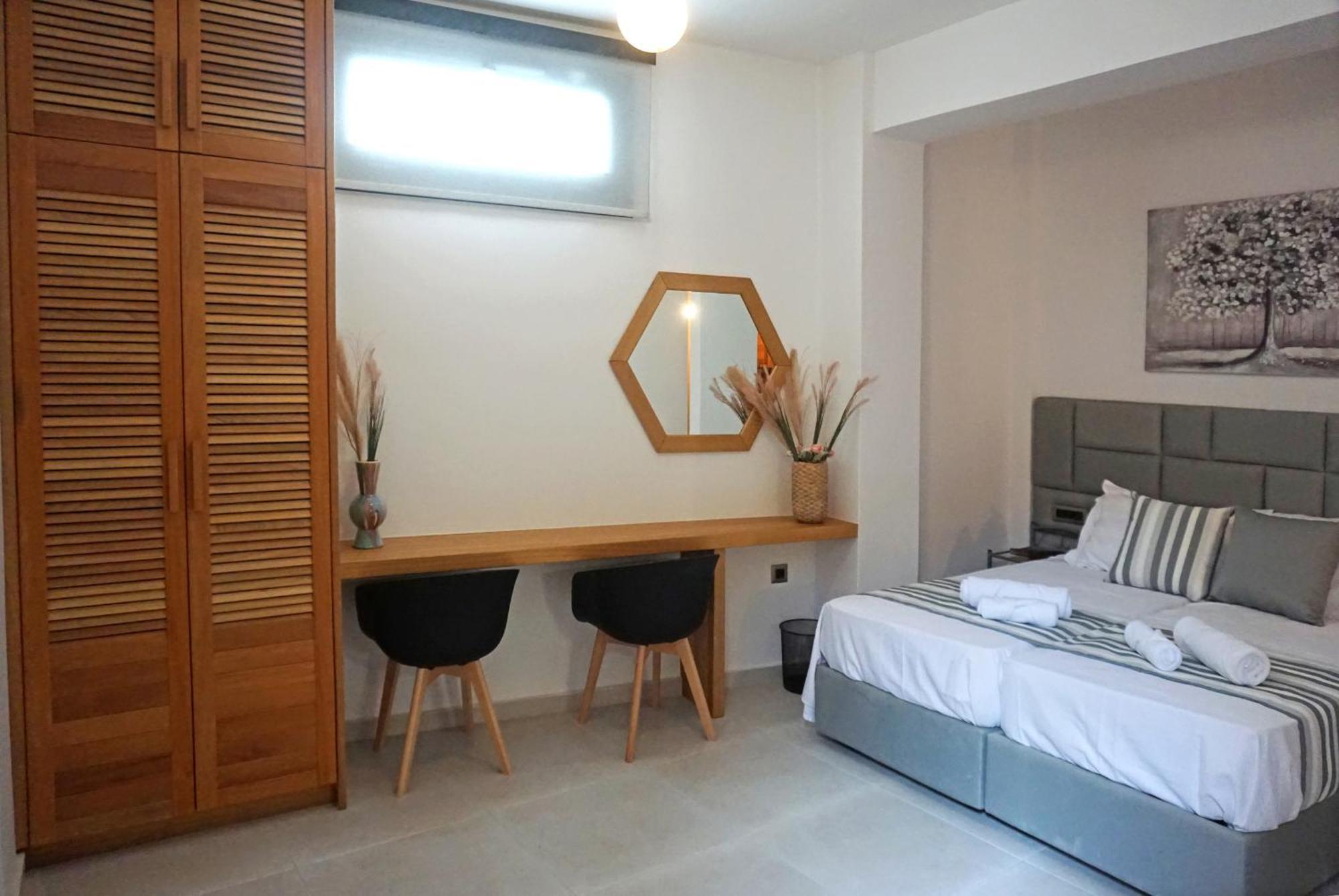 Golden Moments Luxury Stone Villas A Mesaria Camera foto