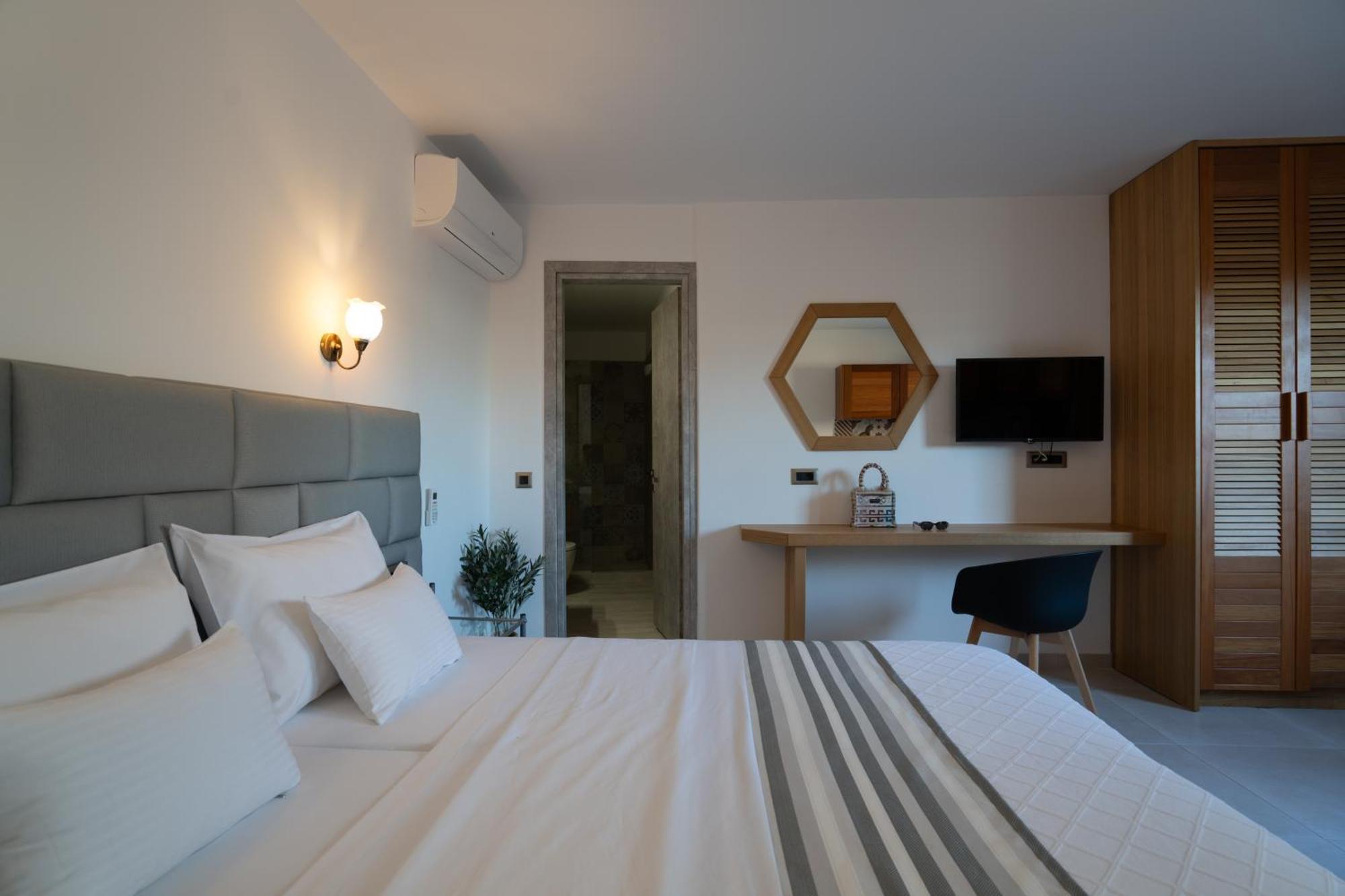 Golden Moments Luxury Stone Villas A Mesaria Esterno foto