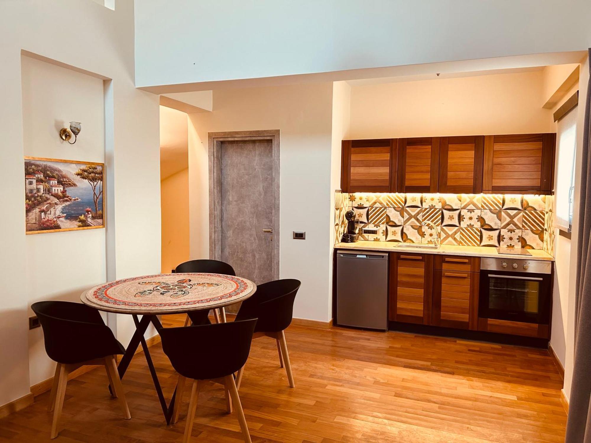 Golden Moments Luxury Stone Villas A Mesaria Camera foto